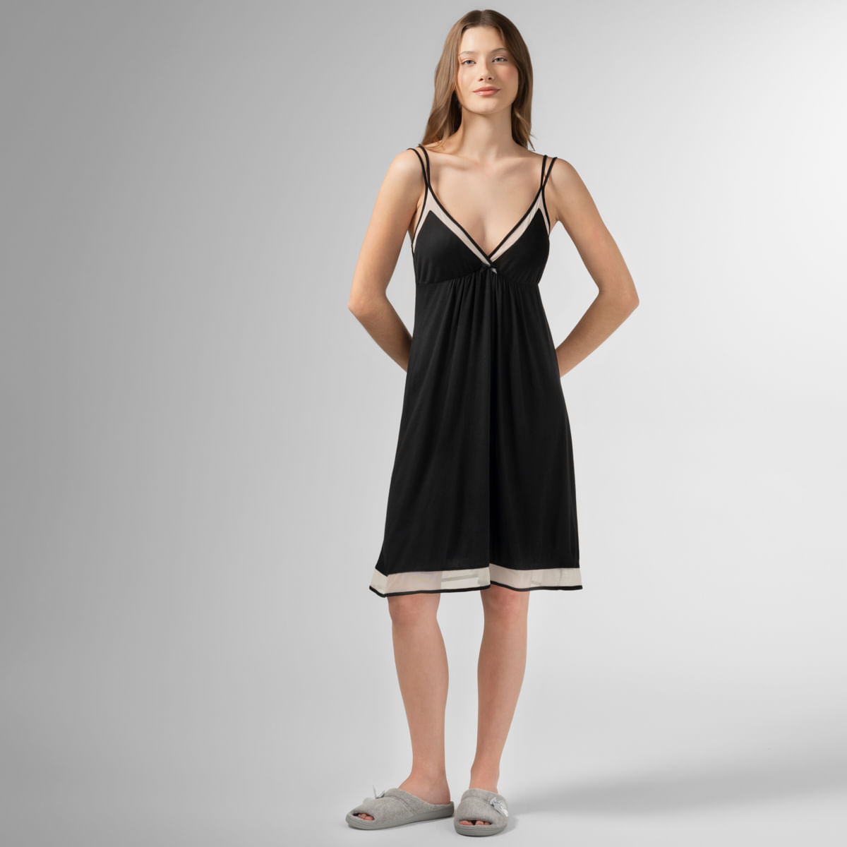 06 03 0009 Camisola Becky Preto 002